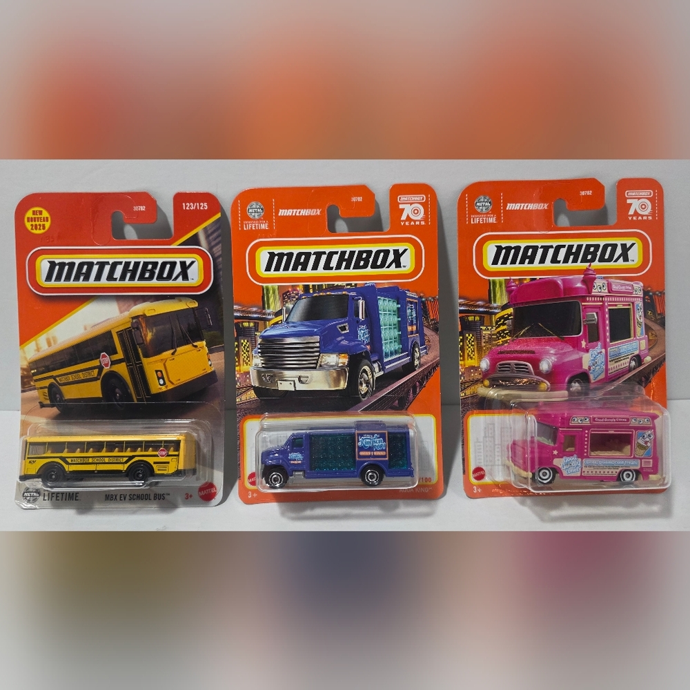 *Special Offer* Matchbox Vehicle Trio MBX EV School Bus Aqua King Ice Cream King